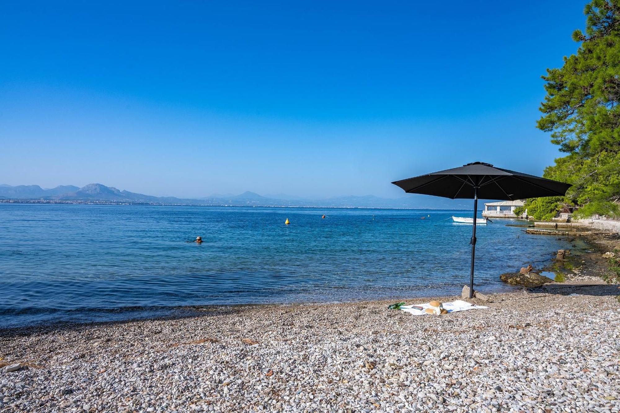 Genesis Hotel Loutraki  Bagian luar foto