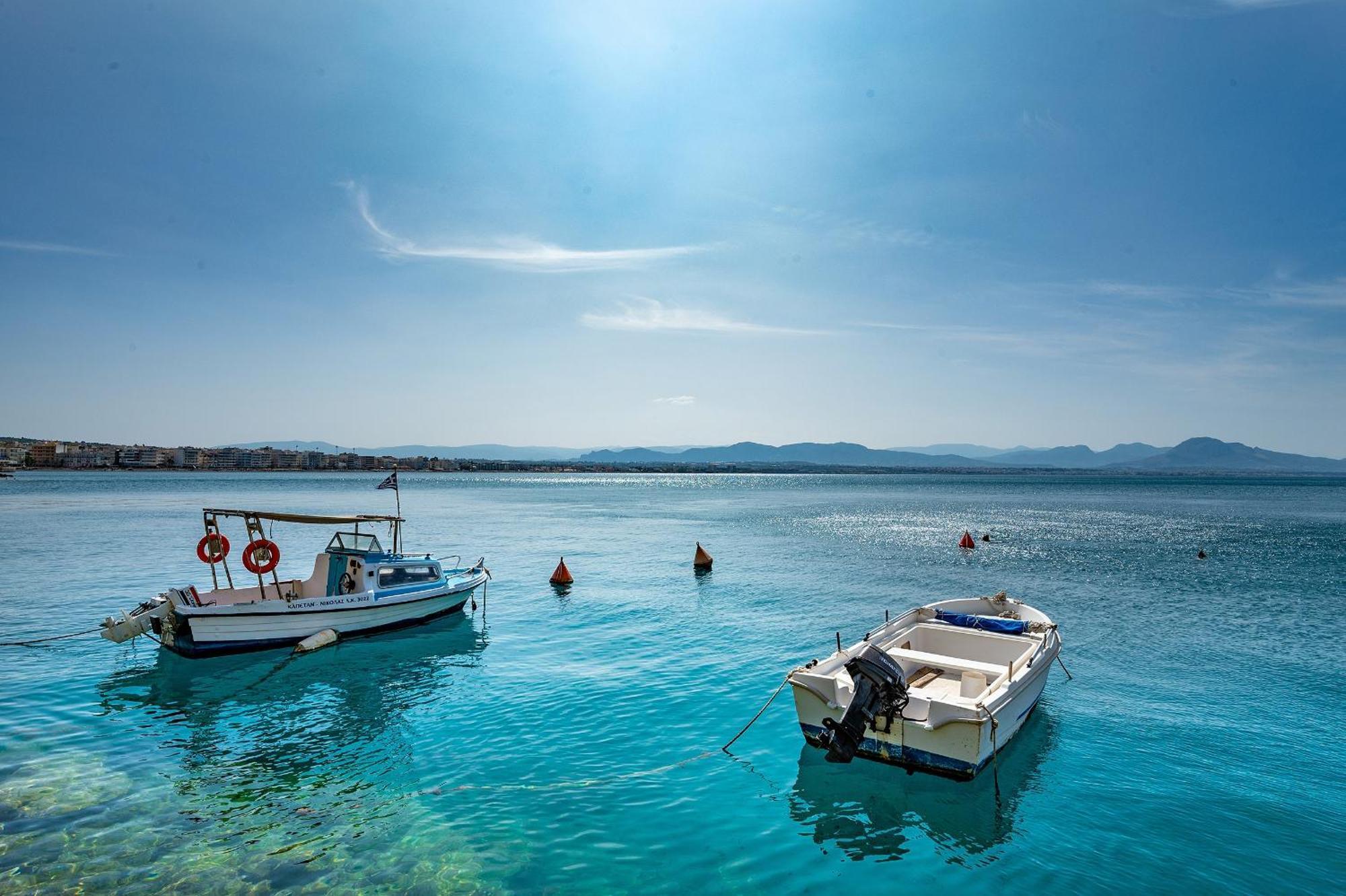 Genesis Hotel Loutraki  Bagian luar foto