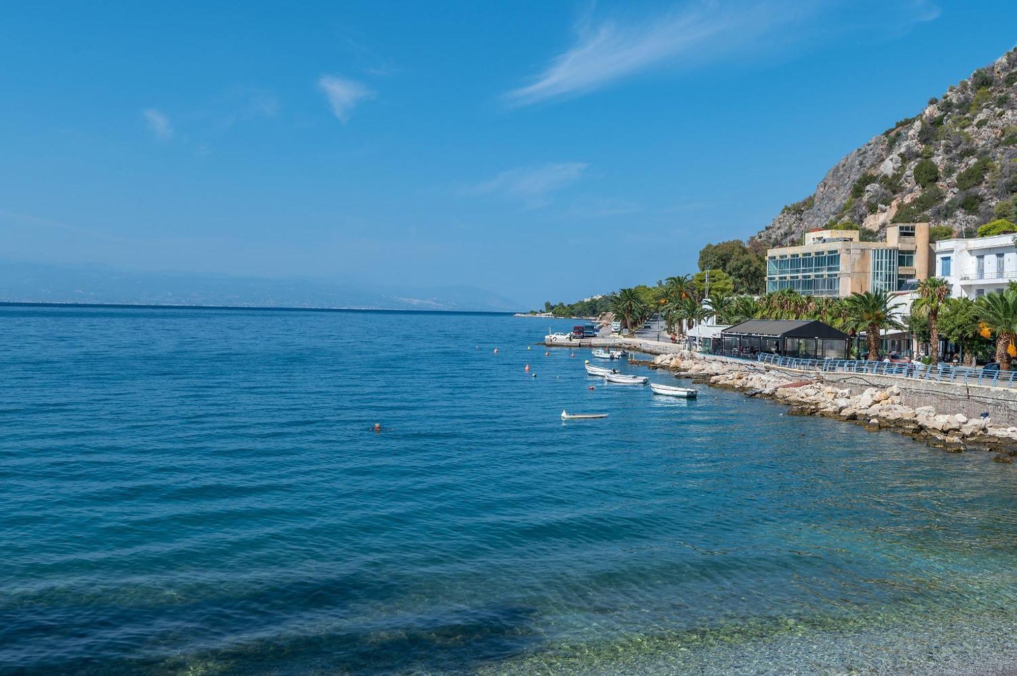 Genesis Hotel Loutraki  Bagian luar foto